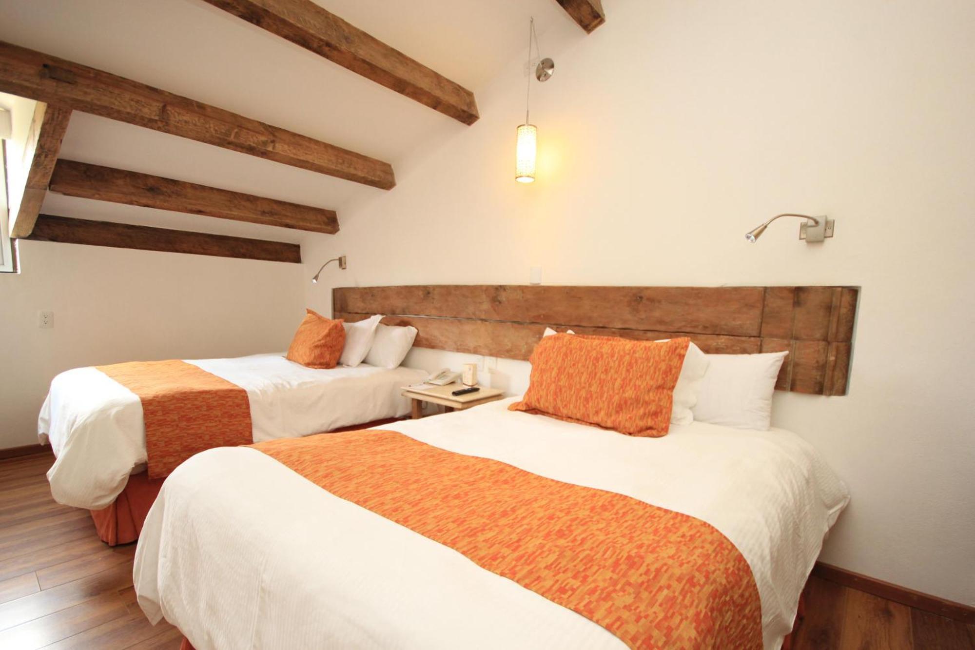 Hotel Ciudad Real Centro Historico Сан-Кристобаль-де-Ла-Касас Экстерьер фото