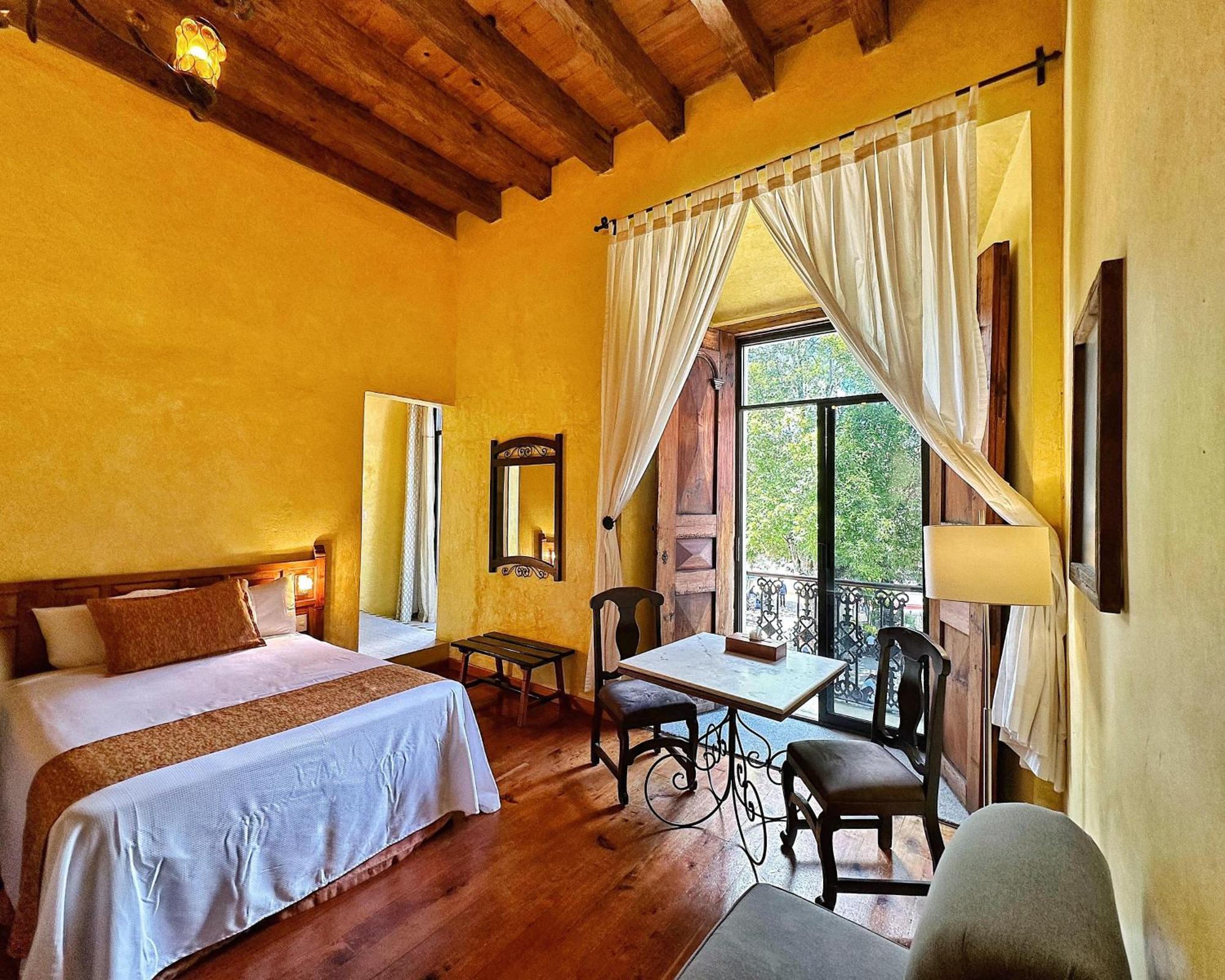 Hotel Ciudad Real Centro Historico Сан-Кристобаль-де-Ла-Касас Экстерьер фото